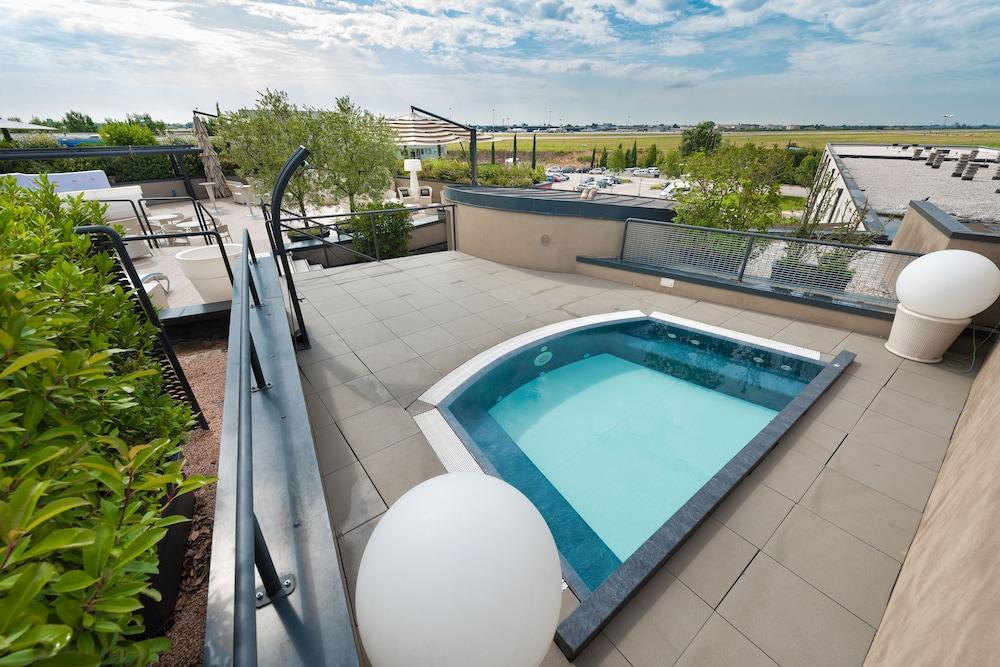 Db Hotel Verona Airport Congress & Spa Caselle Di Sommacampagna Екстериор снимка